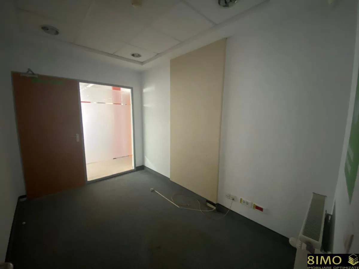 De inchiriat spatiu comercial premium – fost sediu OTP Bank - foto 7