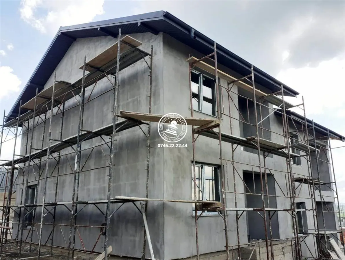 Vila  de vanzare  Valea Lupului, - foto 2