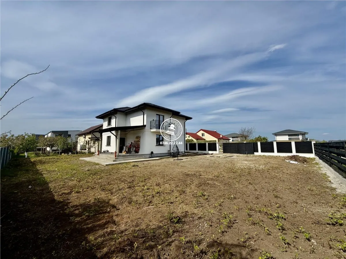 Vila  de vanzare  Valea Ursului, Iași - foto 2