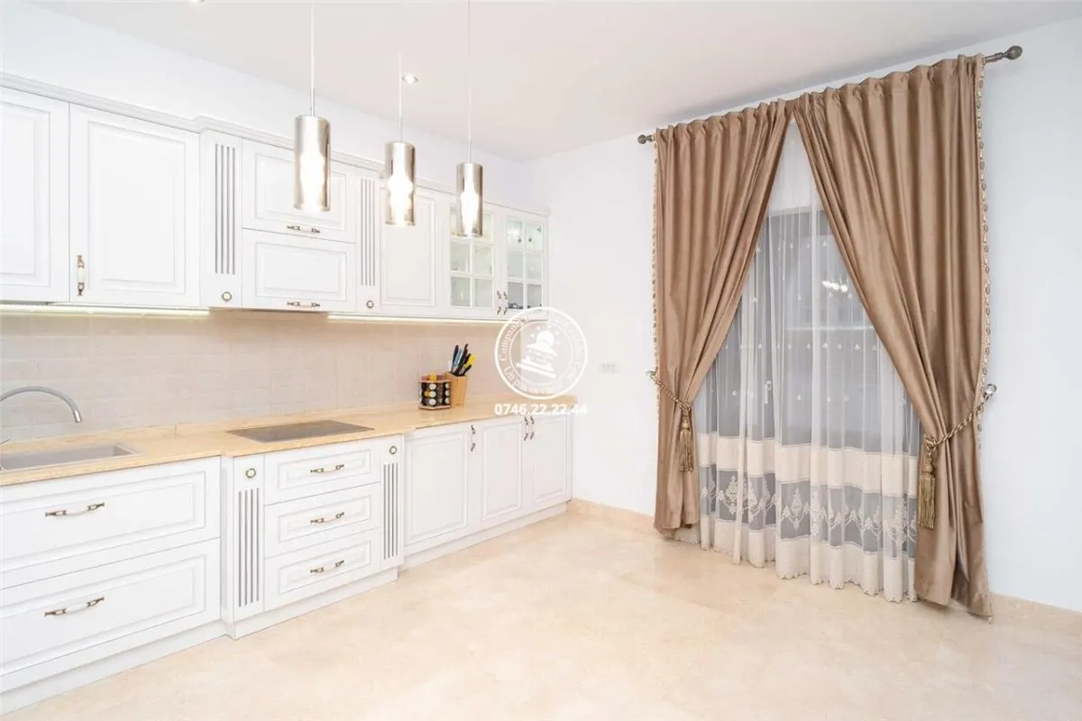 Vila  de vanzare  Breazu, - foto 5