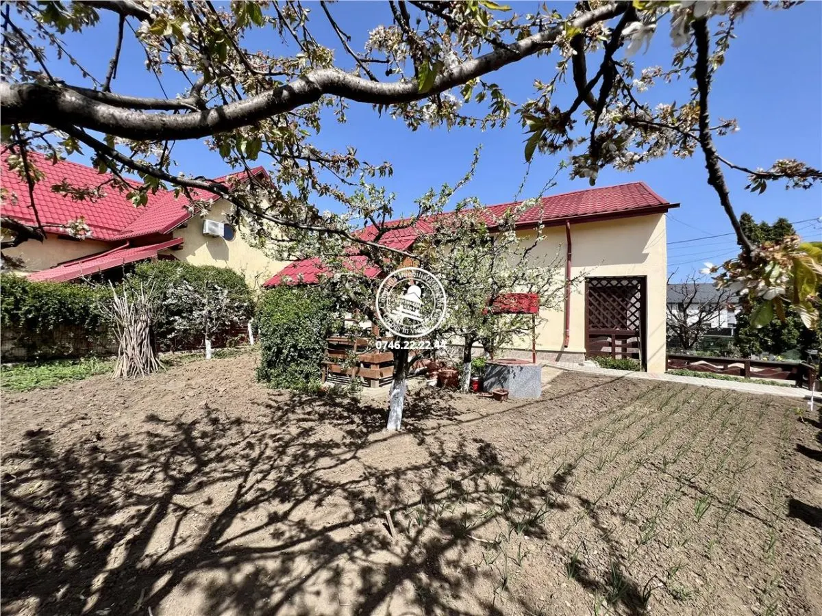 Fidelia Casa vă oferă spre vânzare o vila individuală cu 5 camere si 2 băi - foto 9