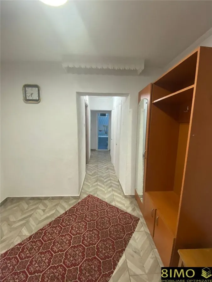 Apartament 3 camere de inchiriat - foto 2