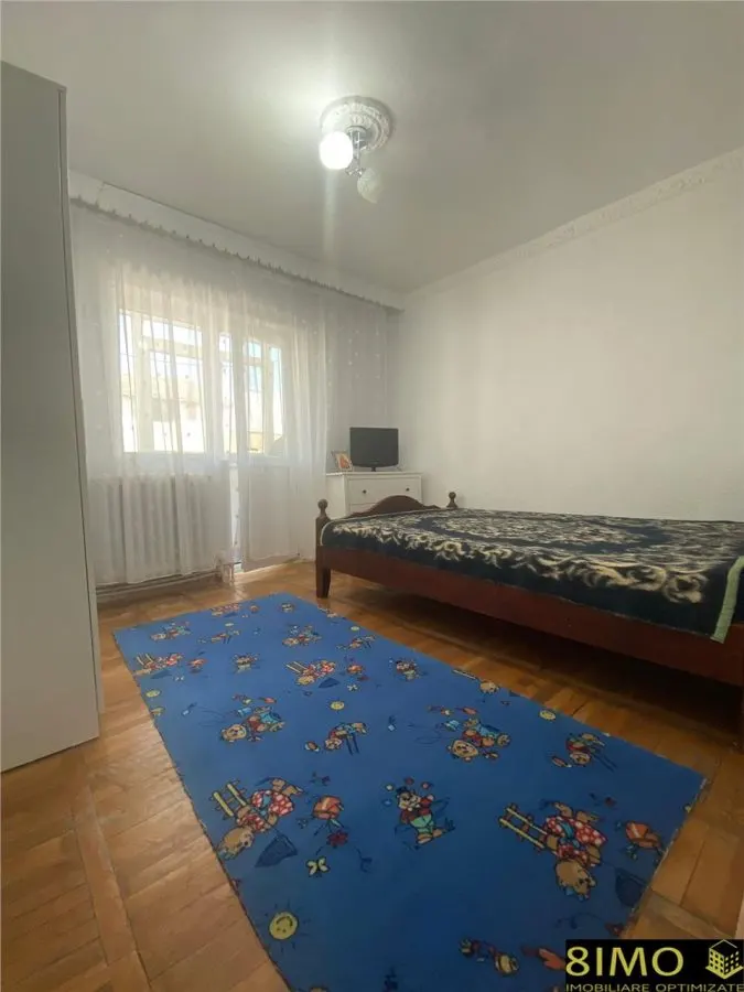 Apartament 3 camere de inchiriat - foto 5