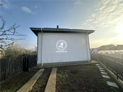 Vila  de vanzare  Miroslava, - foto 3