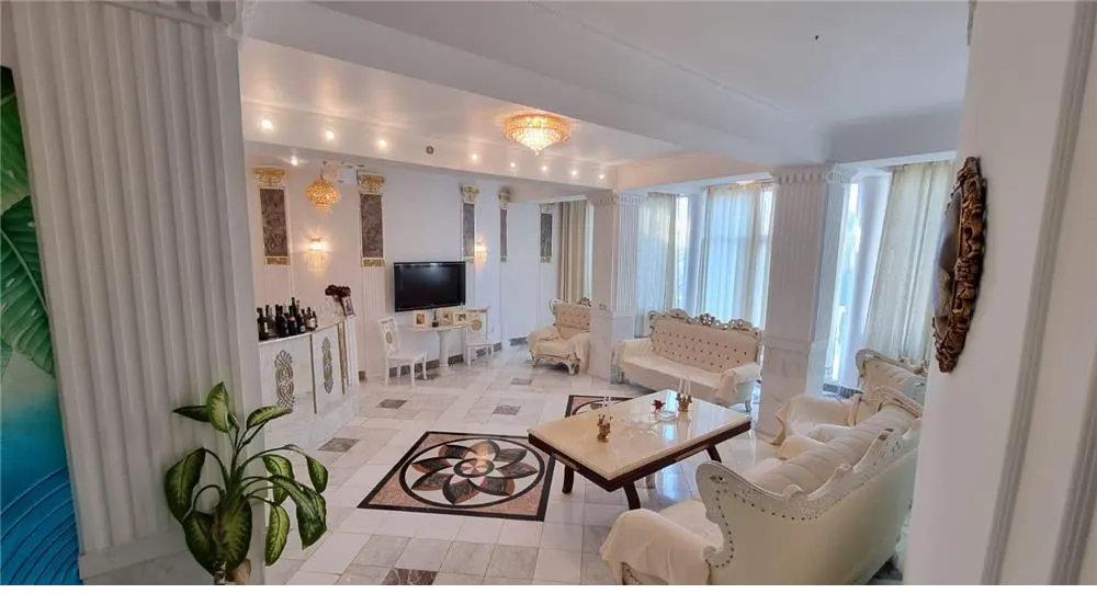 Vila Stil Victorian 1200mp -Curte , Parcare privata si LAC - foto 8