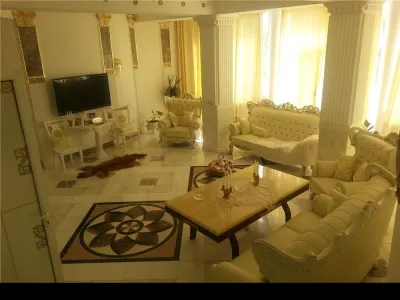 Vila Stil Victorian 1200mp -Curte , Parcare privata si LAC - foto 9