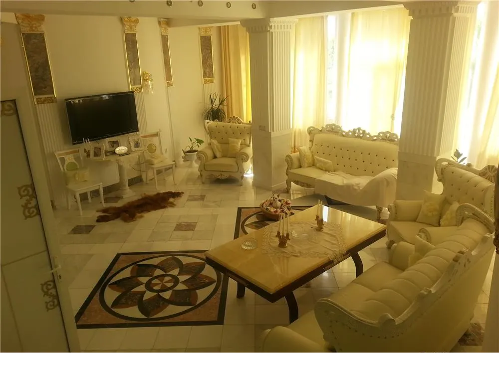Vila Stil Victorian 1200mp -Curte , Parcare privata si LAC - foto 9