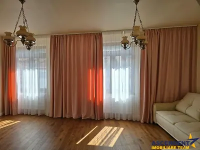 Piata Unirii - foto 4