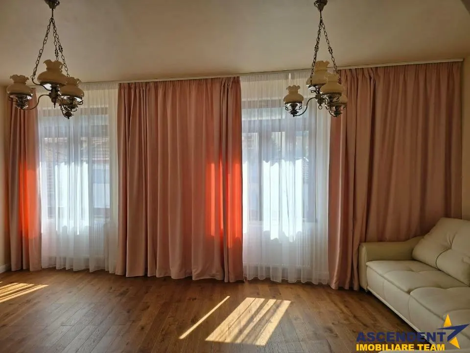 Piata Unirii - foto 4