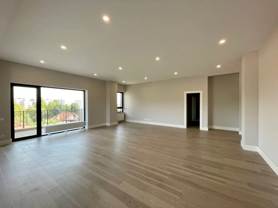 Penthouse Triana Pipera Complex 4 camere 188mp - foto 6