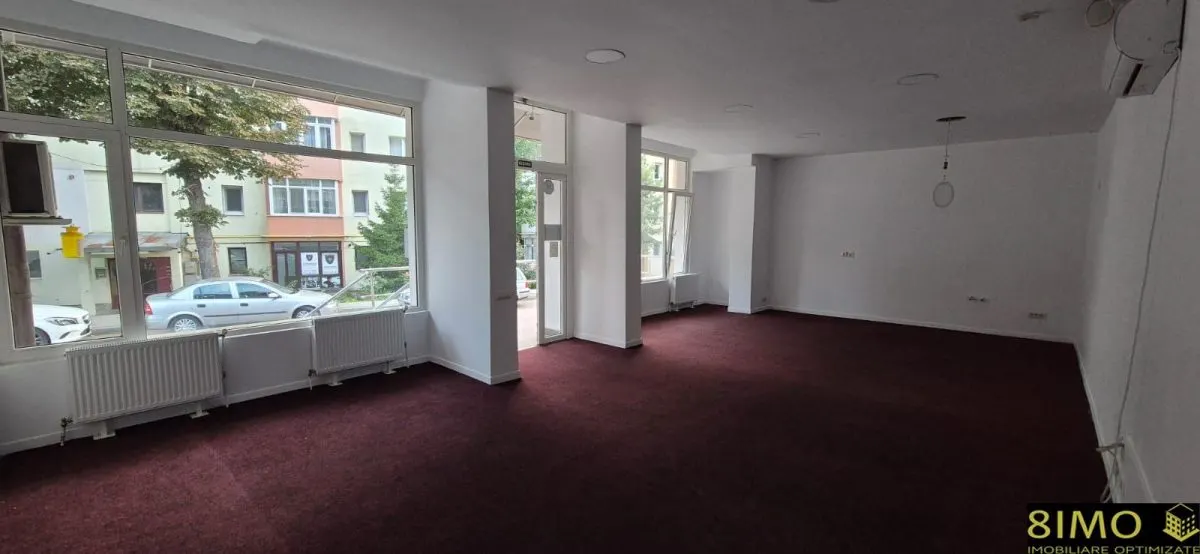 Spatiu comercial de inchiriat, 57 mp,  in zona Pub Henessy''s - foto 4