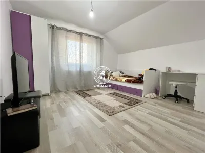 Vila individuala cu 6 camere, de vanzare in Horpaz - Miroslava - foto 14