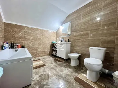 Vila individuala cu 6 camere, de vanzare in Horpaz - Miroslava - foto 15