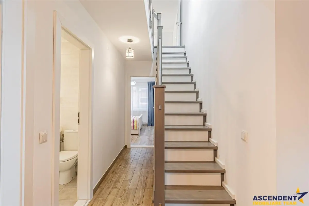 Casa de vanzare Tarlungeni - foto 4