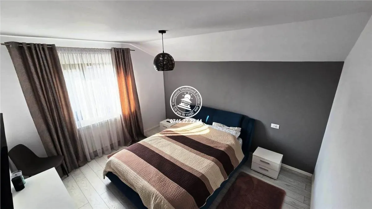 Vila  de vanzare  Breazu, - foto 13