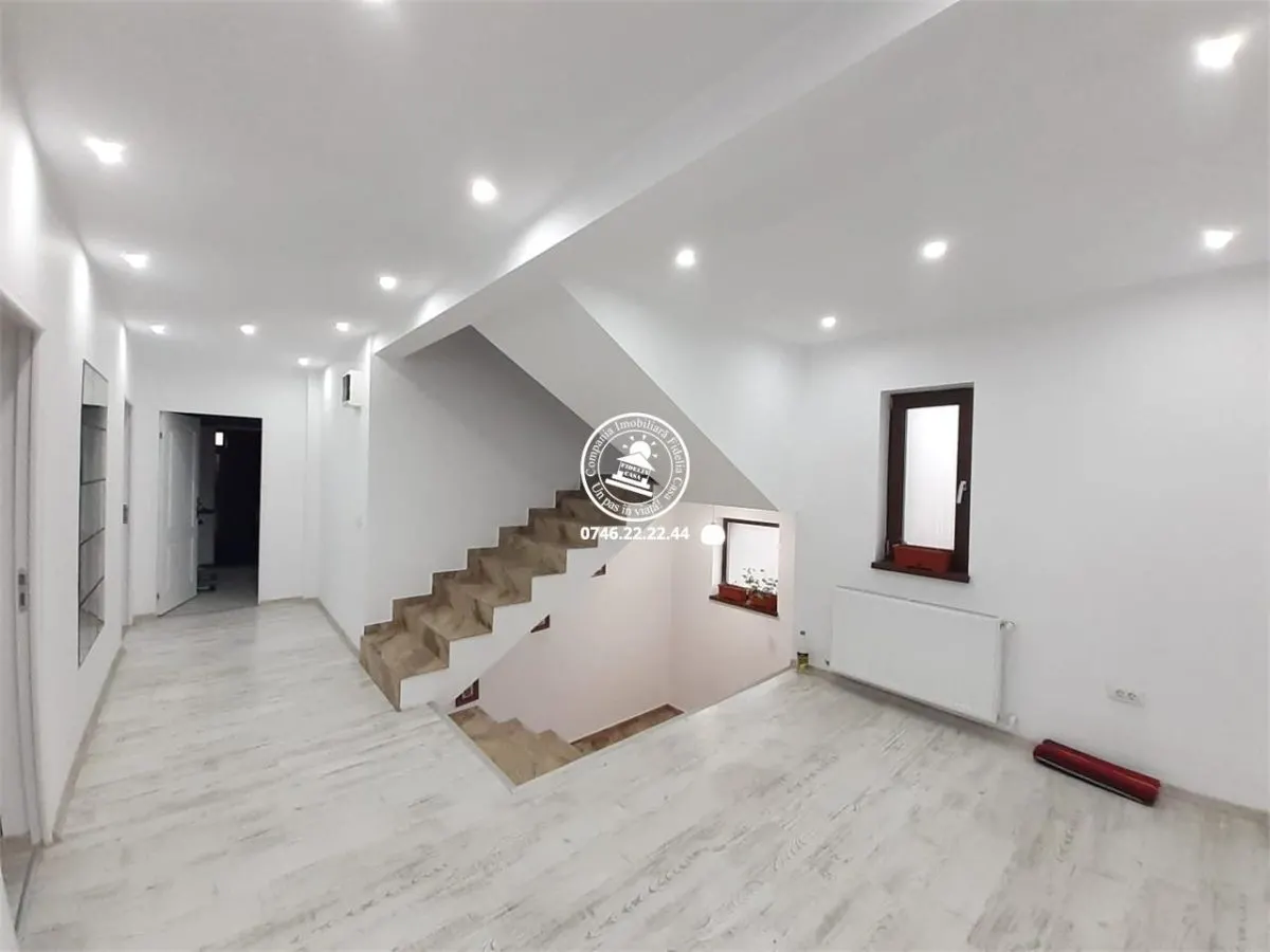 Vila  de vanzare  Breazu, - foto 16