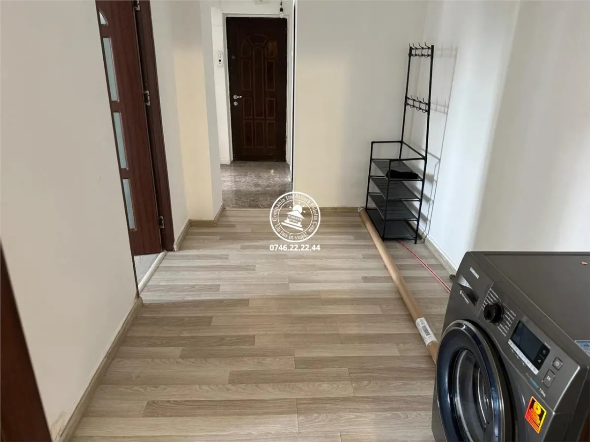 Apartament 3 camere  de vanzare  Gara, - foto 5