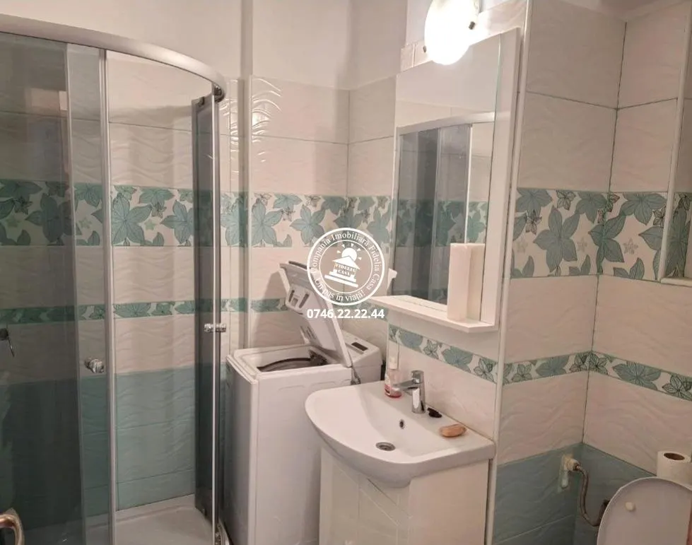 Apartament 2 camere  de vanzare  Centru, - foto 4
