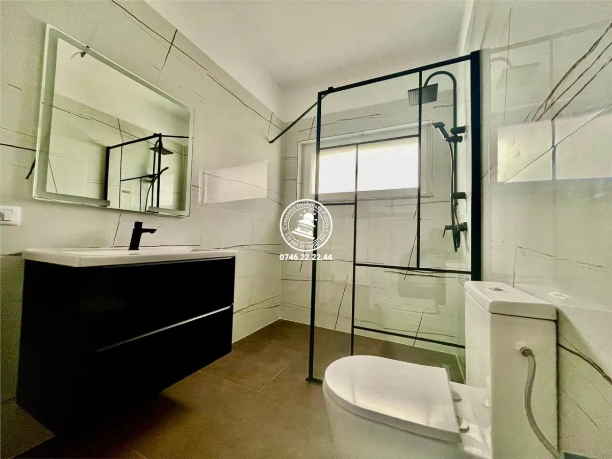 Vila  de vanzare  Miroslava, - foto 11