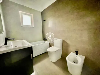 Vila  de vanzare  Miroslava, - foto 14