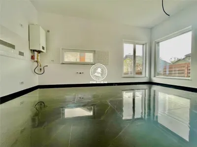 Vila  de vanzare  Miroslava, - foto 8