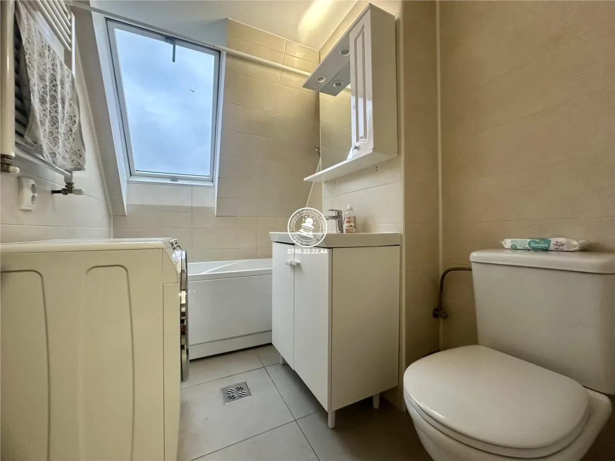 Apartament 2 camere  de vanzare  Centru - foto 12