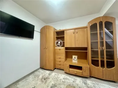 Apartament 2 camere  de vanzare  Centru - foto 4