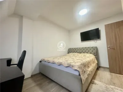 Apartament 2 camere  de vanzare  Centru - foto 5