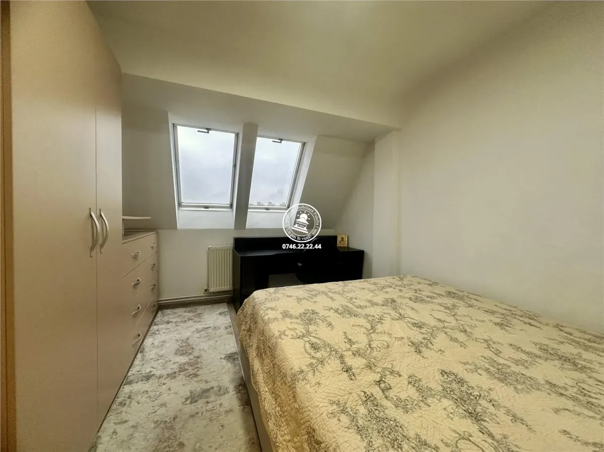 Apartament 2 camere  de vanzare  Centru - foto 6