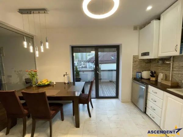 Apartament 4 camere Brașov - poza 1