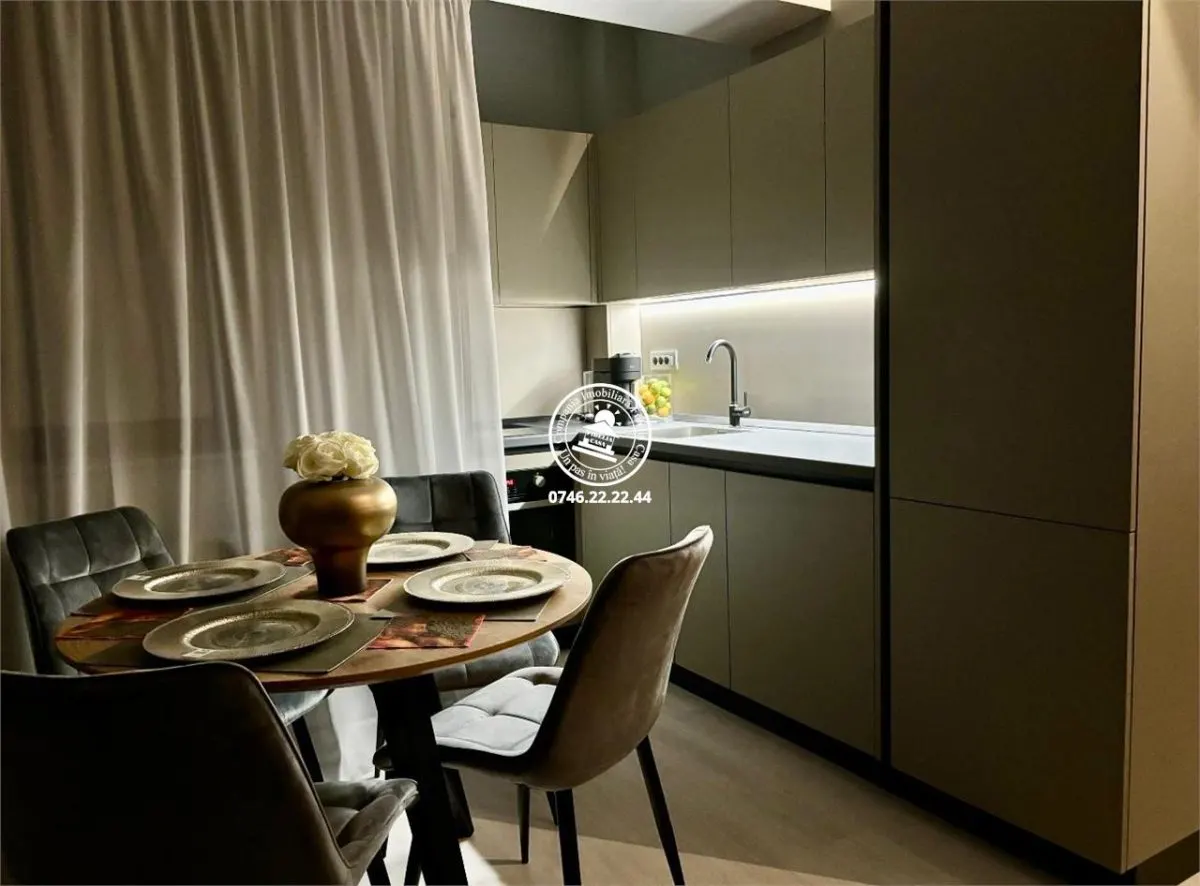 Apartament 3 camere  de vanzare  Centru - Sfantul Lazar, - foto 2