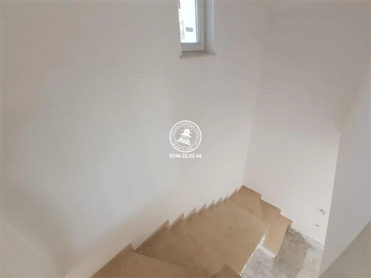 Vila  de vanzare  Rediu, - foto 13