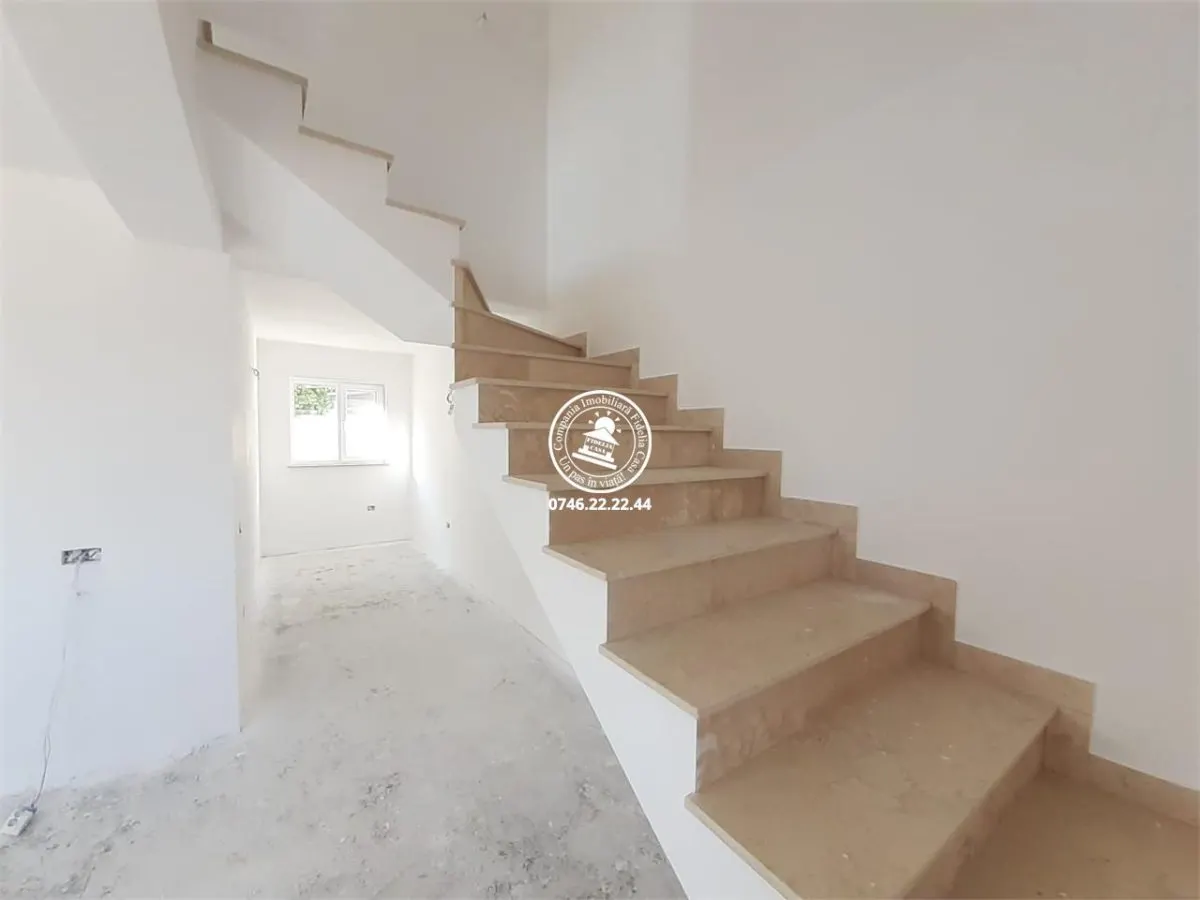 Vila  de vanzare  Rediu, - foto 17