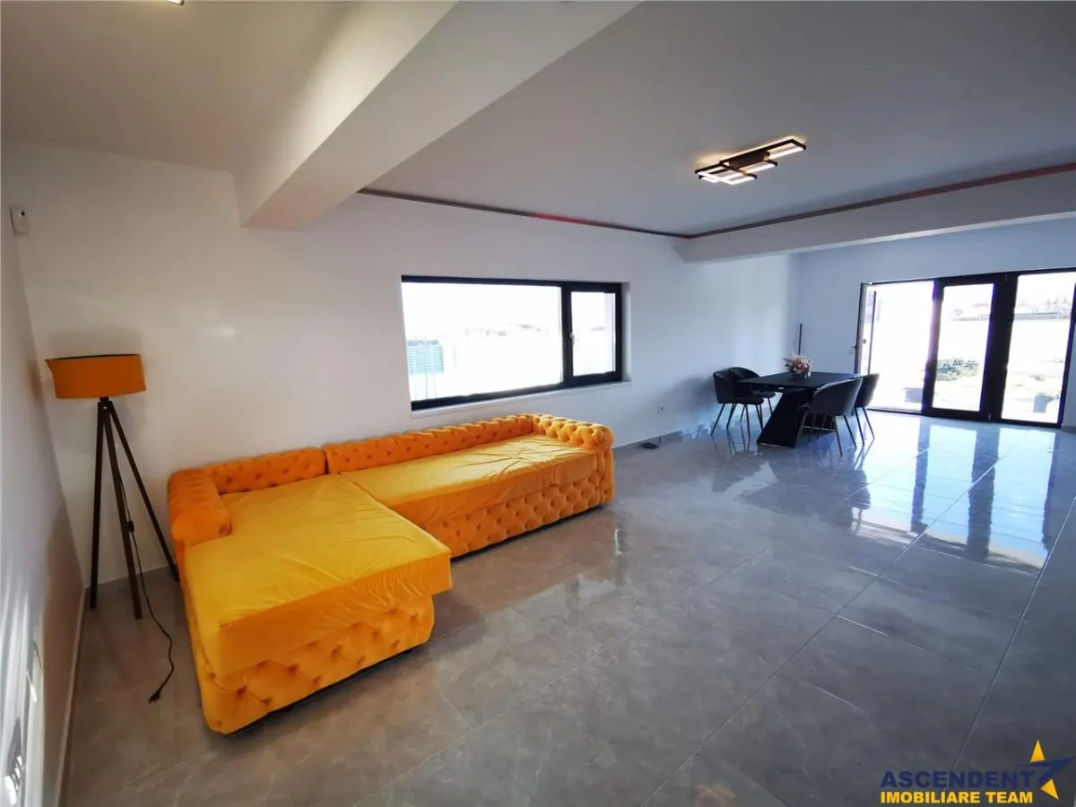 Vila Luxury, descriptibil confort, incantare panoramica, 1.000 mp teren - foto 3