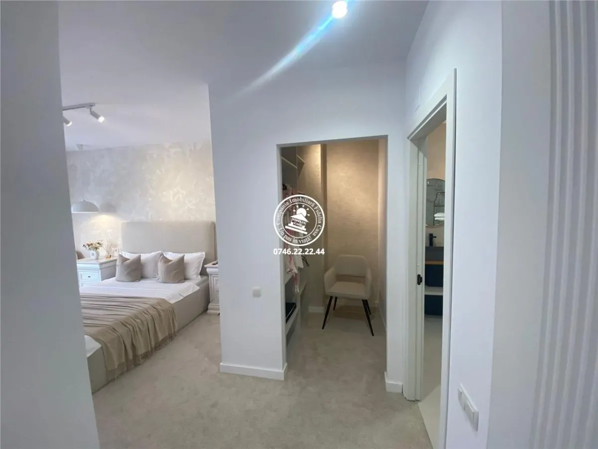 Apartament 4 camere  de vanzare  Tatarasi, - foto 5