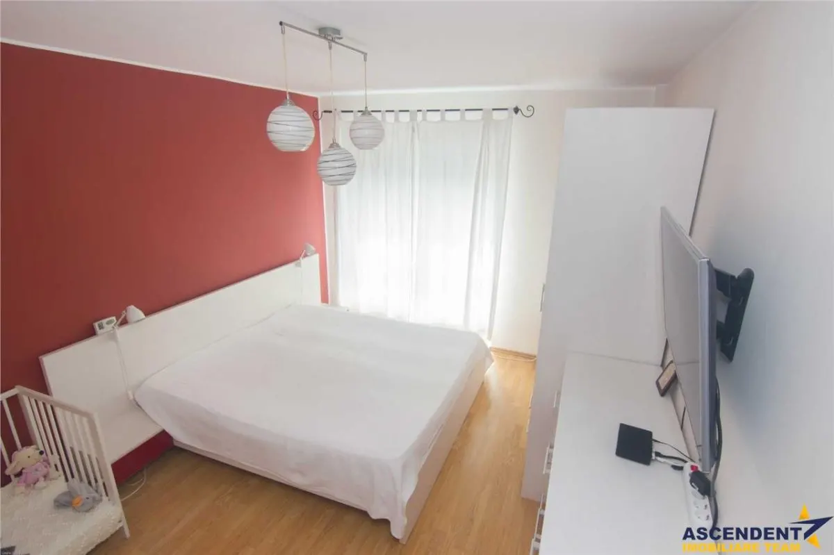 Avantgarden, Brasov - foto 4