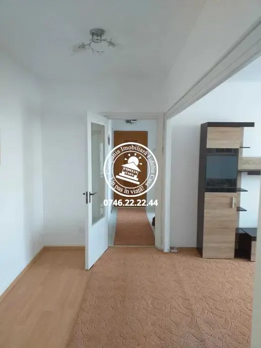 Apartament 3 camere  de inchiriat  Tatarasi, - foto 6