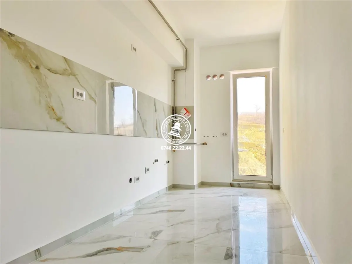 Apartament 2 camere  de vanzare  Pacurari, - foto 1