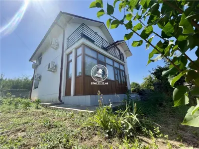 Vila  de vanzare  Horpaz, - Iasi