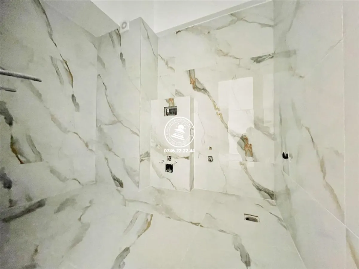 Apartament 3 camere  de vanzare  Pacurari, - foto 11
