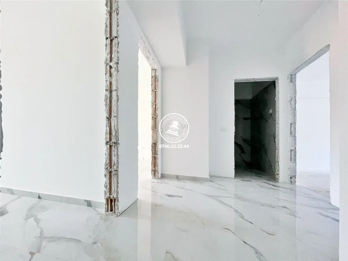 Apartament 3 camere  de vanzare  Pacurari, - foto 9