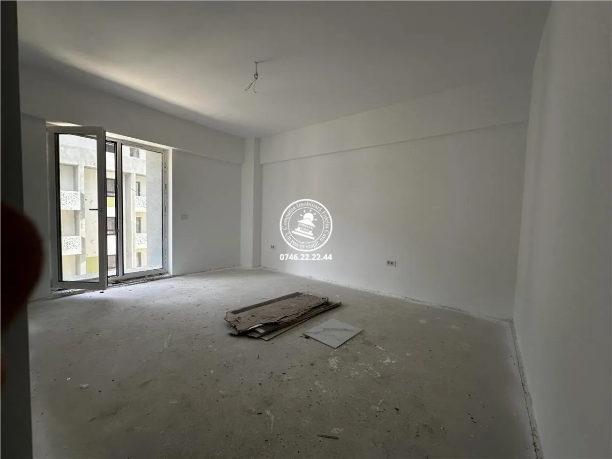 Apartament 2 camere  de vanzare  Pacurari, - foto 1