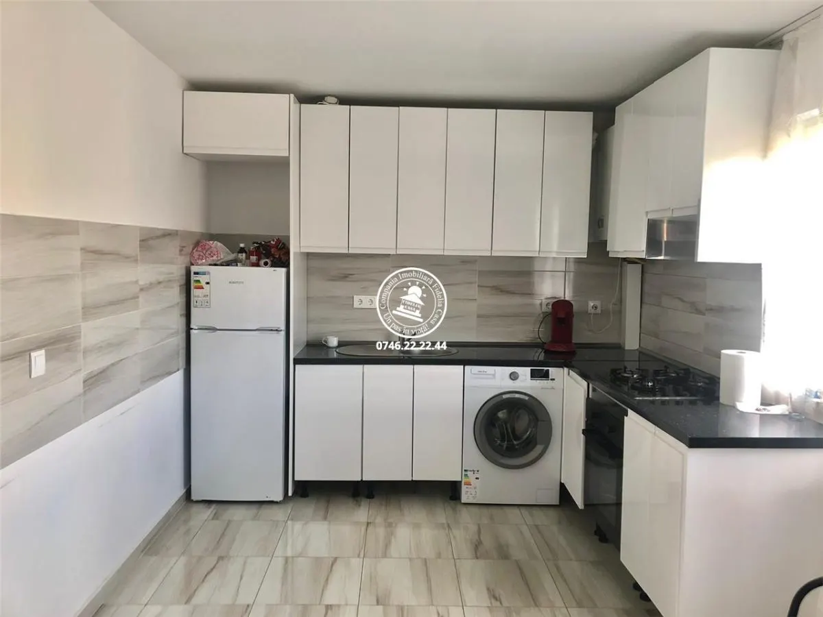 Vila  de vanzare  Lunca Cetatuii, - foto 13