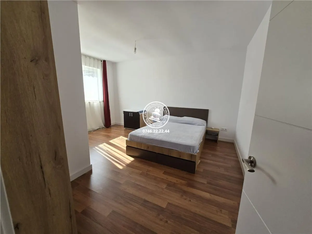 Vila  de vanzare  Lunca Cetatuii, - foto 7
