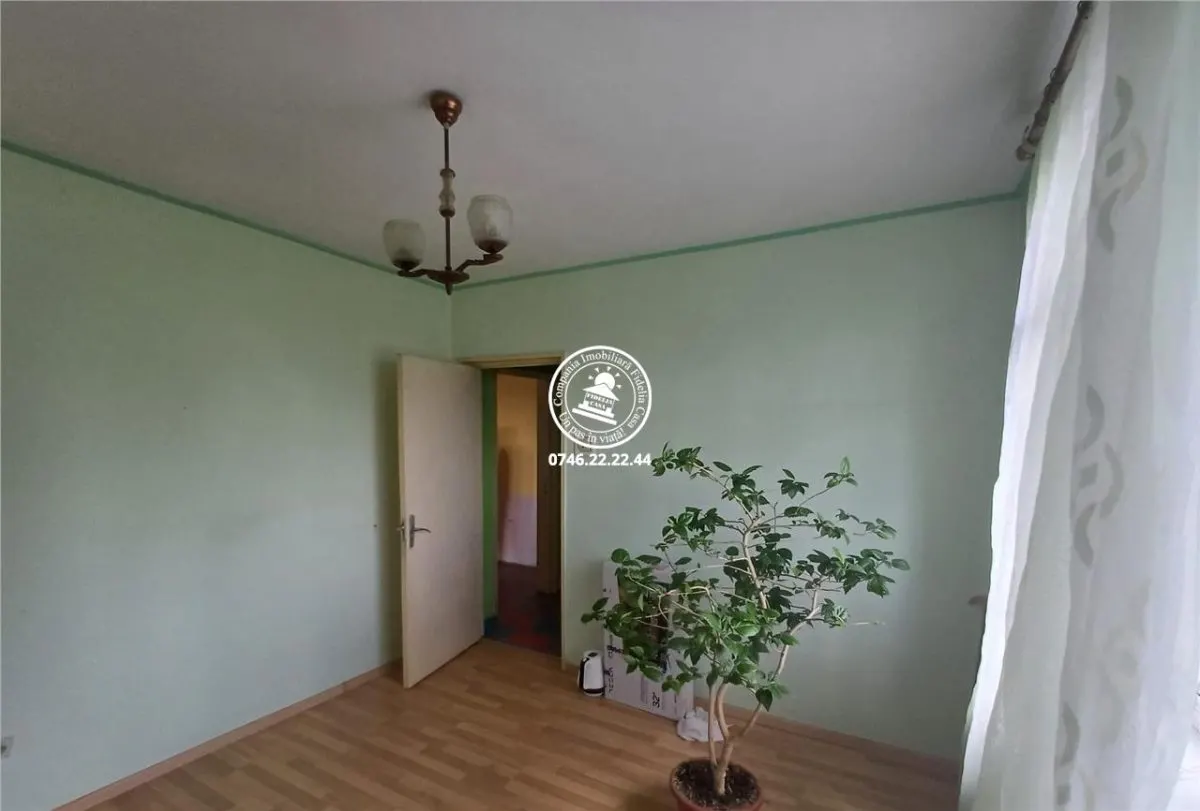 Apartament 2 camere  de vanzare  Tatarasi, - foto 2
