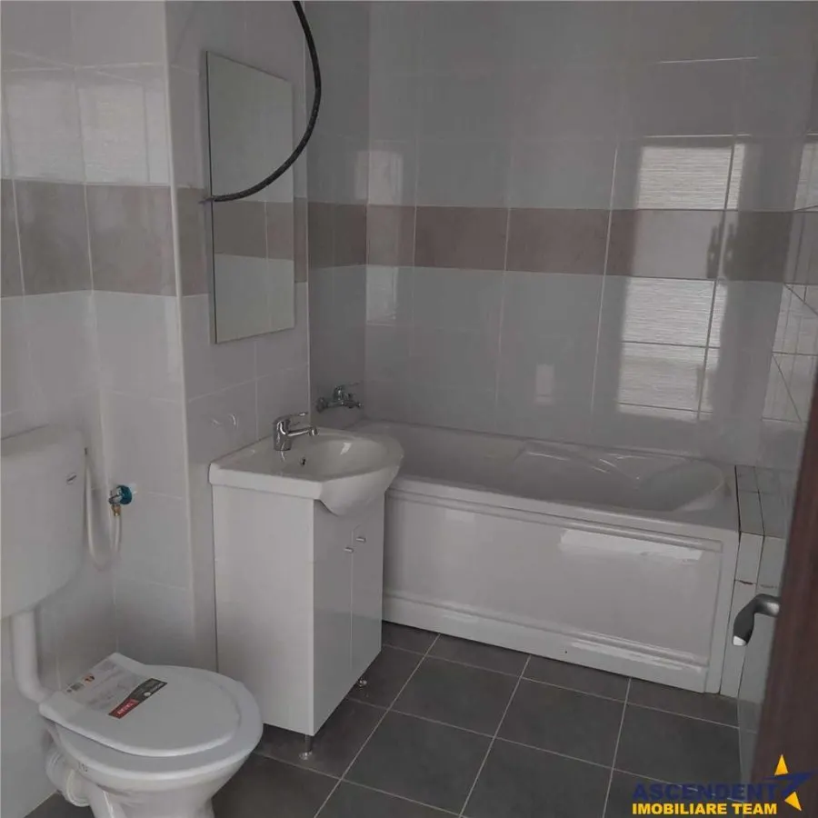 Apartament doua camere, Sanpetru - foto 5