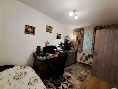 Apartament 3 camere  de vanzare  Tatarasi, - foto 3