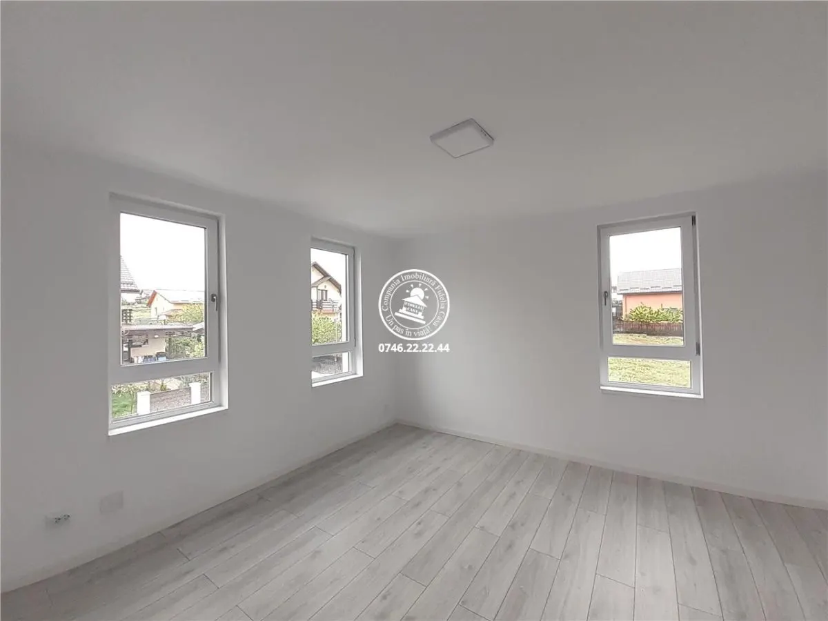 Vila  de vanzare  Valea Lupului, - foto 14