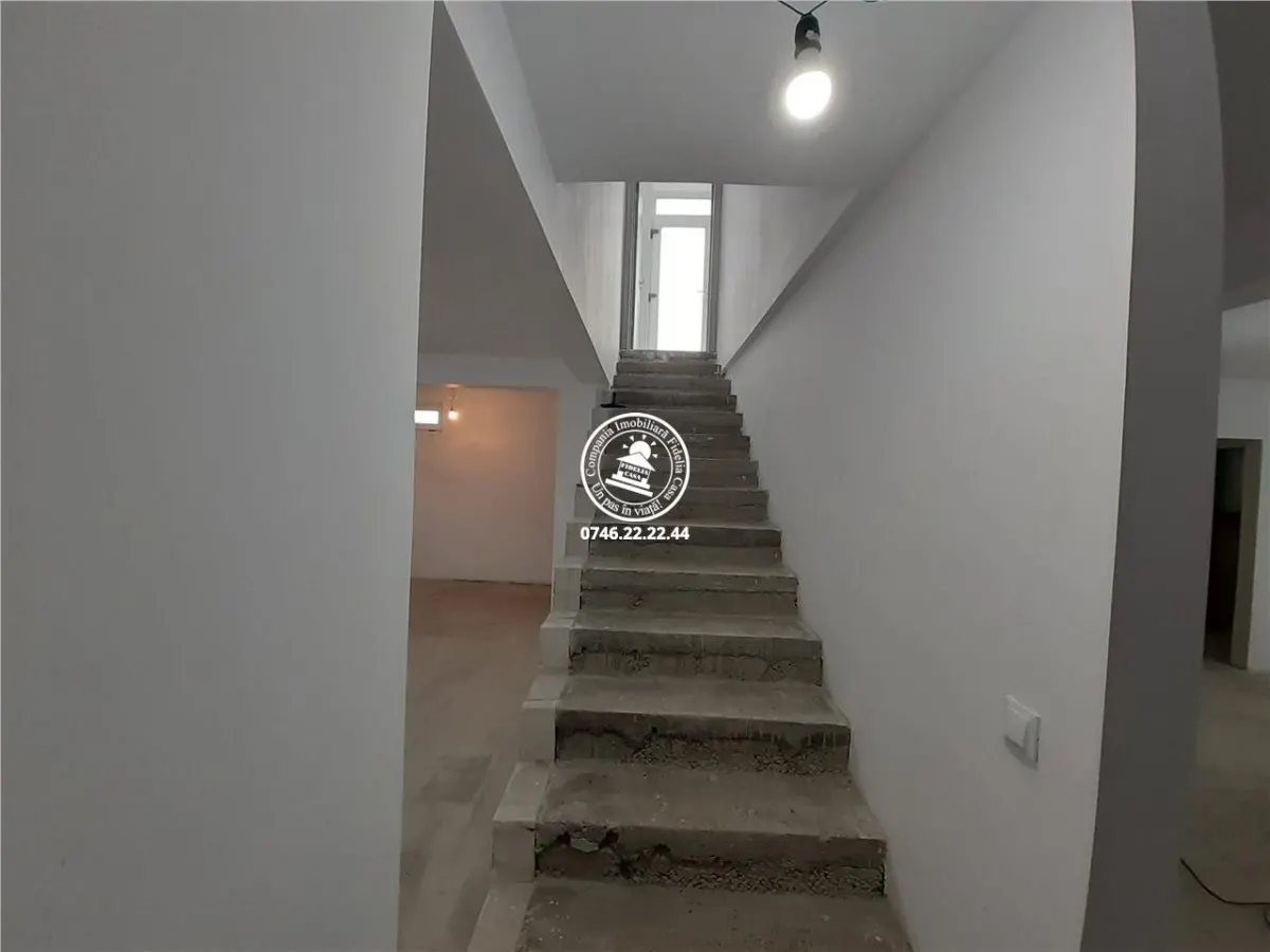 Vila  de vanzare  Valea Lupului, - foto 7