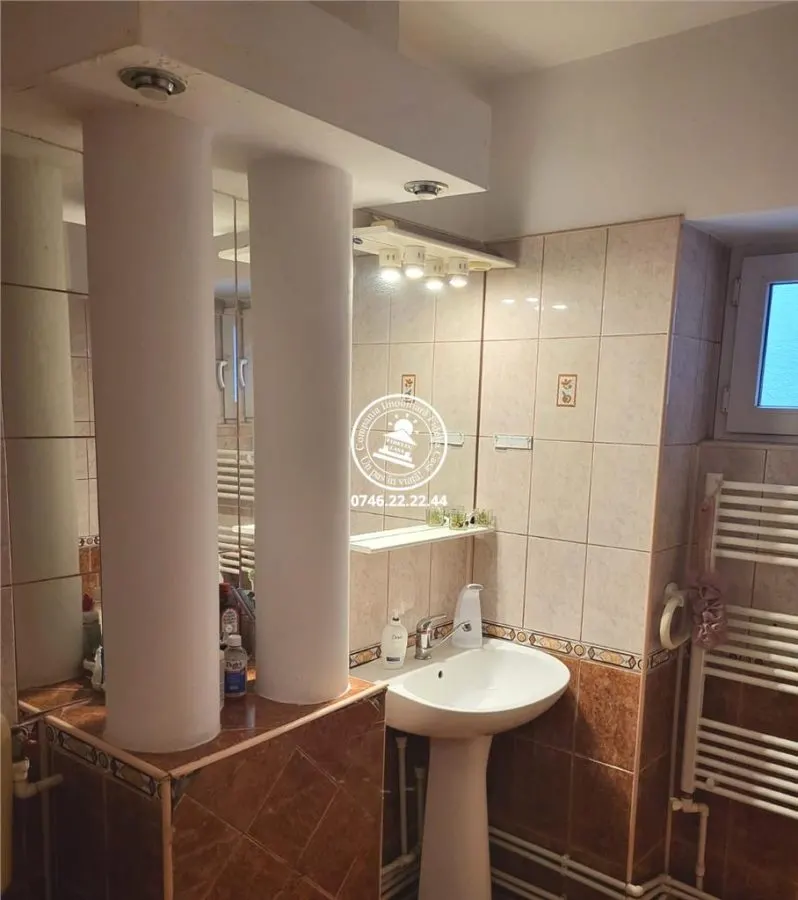Apartament 3 camere  de vanzare  Gara, - foto 11